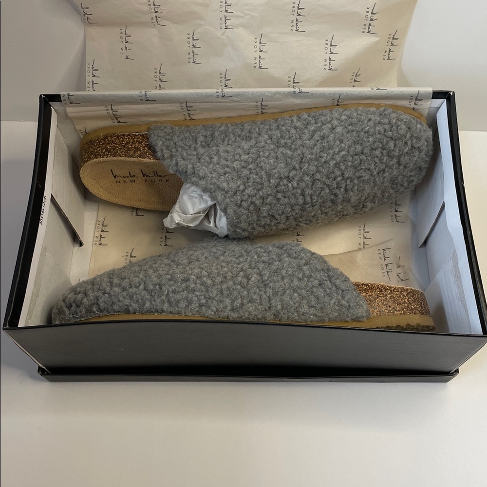NIB Nicole Miller Gray Sherpa Open-Back Slides.  Size 8. - Picture 5 of 5